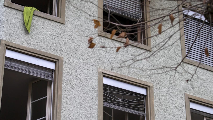 Die Zahl der Todesopfer nach dem Brand vom Montag in einem Mehrfamilienhaus in der Stadt Solothurn erhöht sich auf sieben.