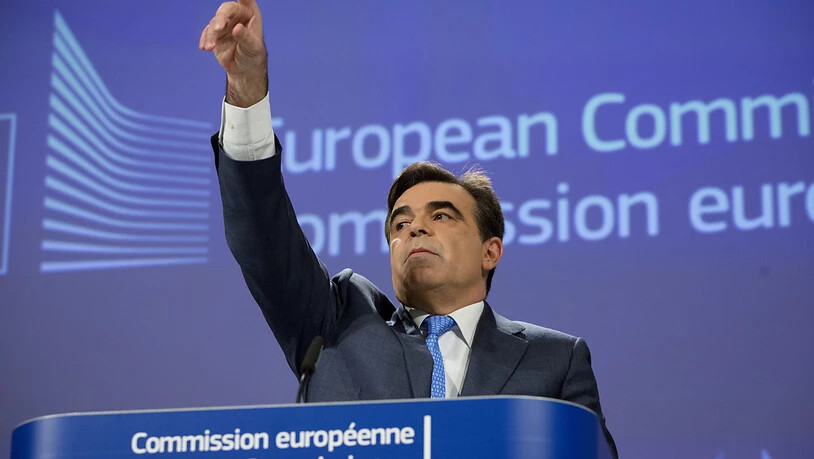 Warten auf die Börsenäquivalenz: Der Chefsprecher der EU-Kommission, Margaritis Schinas, hat am Dienstag in Strassburg bestätigt, dass die Schweiz Thema bei der wöchentlichen Sitzung der EU-Kommission war. Entscheidungen seien jedoch keine getroffen…