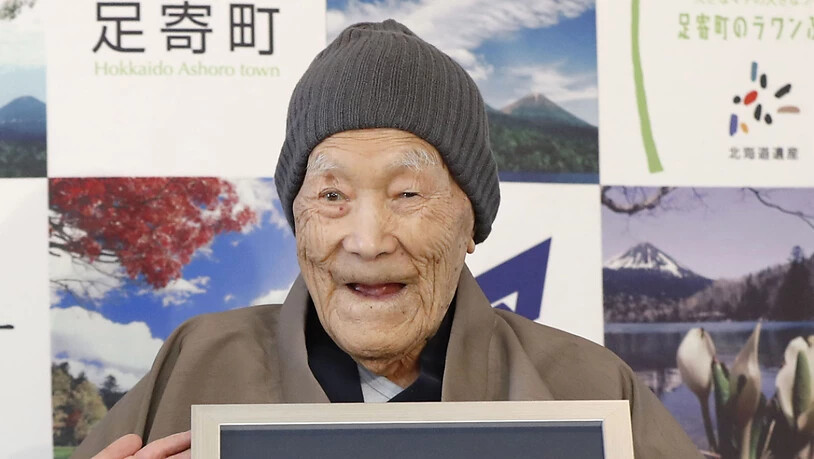 Masazo Nonaka, der älteste Mann der Welt, ist im Alter von 113 Jahren gestorben. Im April 2018 war er vom Guiness-Buch der Rekorde mit einem Zertifikat bedacht worden, dass ihn als ältester Mann der Welt anerkannte. (Archivbild)