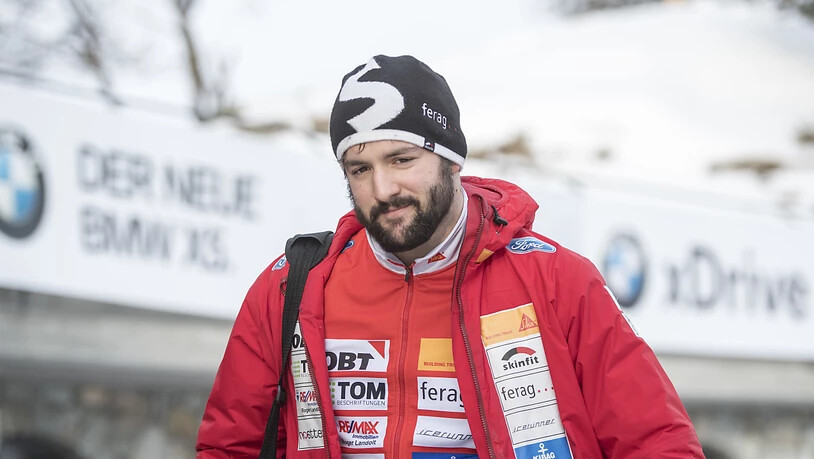 Der 21-jährige Schwyzer Michael Vogt überrascht beim Heim-Weltcup in St. Moritz mit Platz 4 im Zweierbob