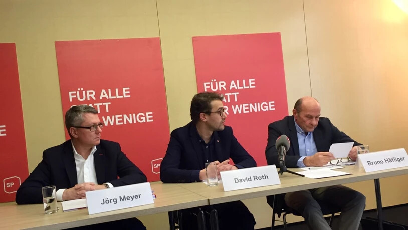 "Ende einer Tragödie": Vertreter der SP Luzern präsentieren das Bundesgerichtsurteil zur Prämienverbilligung.
