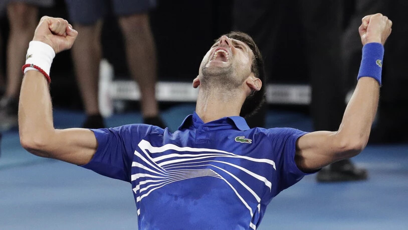 Der Moment des Triumphs: Novak Djokovic feiert am Australian Open in Melbourne seinen 15. Grand-Slam-Titel