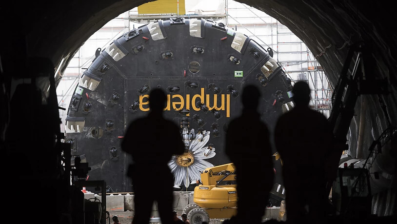 Der Baukonzern Implenia soll mit Partnern den Flughafen le Bourget an das Pariser Metro-Netz anbinden. Zu den Bauarbeiten gehört auch ein sechs Kilometer langer Tunnel. (Symbolbild)