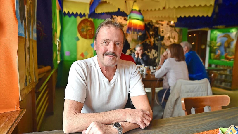 Hobbygärtner, Freizeitmaler und Reisefreund Urs Murer wirtet seit 31 Jahren in der «Sonne» Uznaberg.