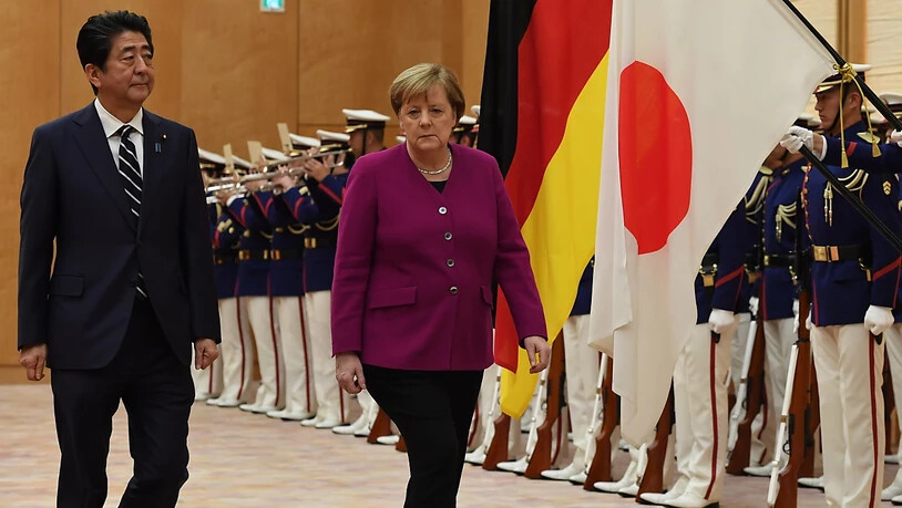 Haben die gleiche Marschrichtung: Die deutsche Kanzlerin Angela Merkel und der japanische Premierminister Shinzo Abe.