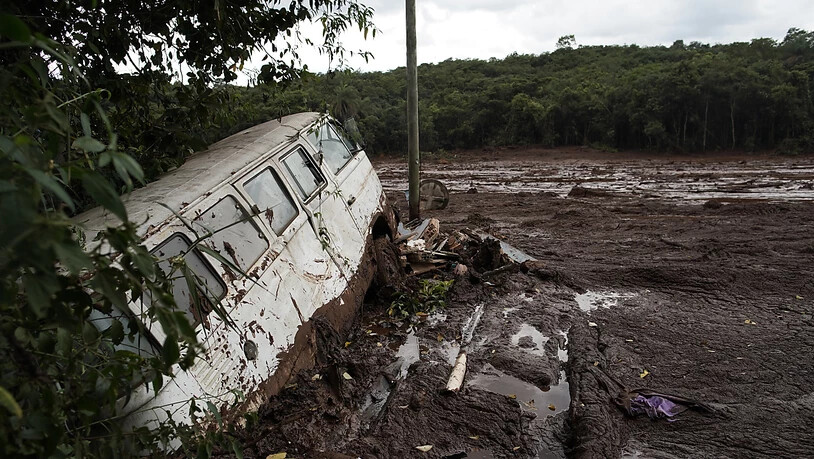 Nach dem Dammbruch an einer Eisenerzmine in Brasilien ist die Zahl der bestätigten Todesopfer auf 150 gestiegen. (Archivbild)