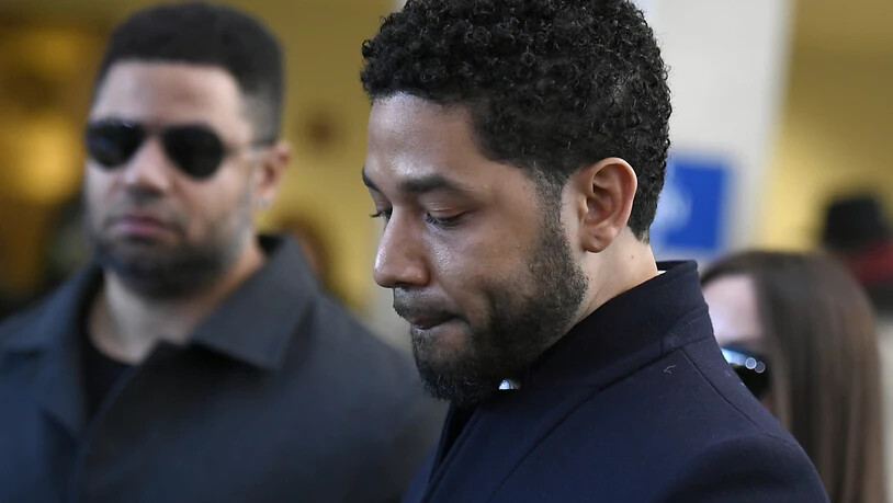Actor Jussie Smollett looks on before leaving Cook County Court after his charges were dropped Tuesday, March 26, 2019, in Chicago. (AP Photo/Paul Beaty)