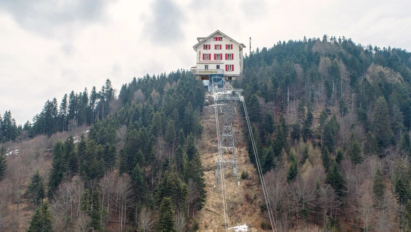 Das Restaurant Schweizerhaus würde auch gut 500 Meter weiter oben eine gute Falle machen.