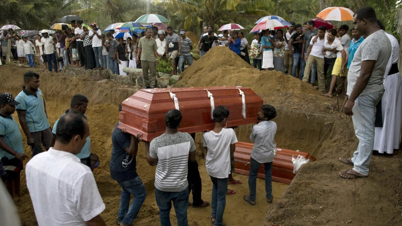 Auch zwei Schweizer sind unter den Todesopfern der Anschläge in Sri Lanka vom Ostersonntag. Insgesamt starben mindestens 290 Menschen.