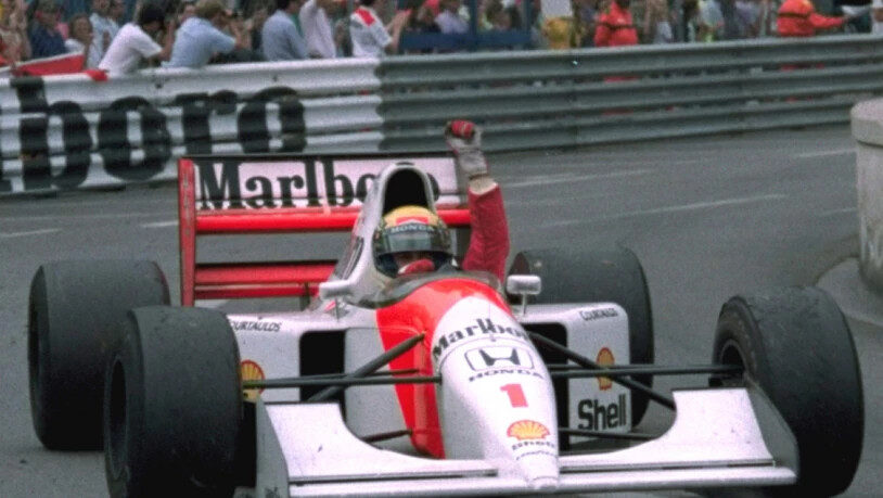 Ayrton Senna ballt die Faust nach einem seiner zahlreichen Siege am 31. Mai 1992 in Monaco