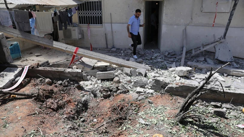 Das Haus des getöteten israelischen Mannes aus Aschkelon nach dem Raketenangriff aus dem Gazastreifen.