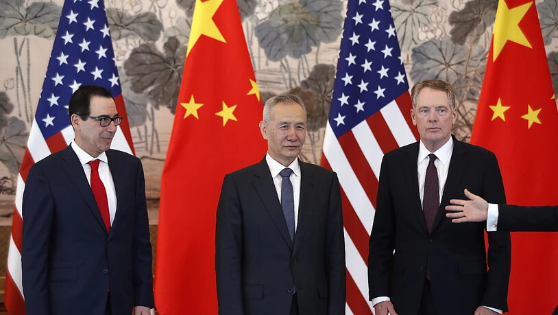 Der US-Handelsbeauftragte Robert Lighthizer (rechts) weist den Chinesen die Schuld an der jüngsten Eskalation im Handelsstreit zu. (Archivbild)