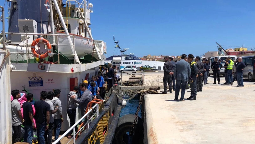 Das Rettungsschiff Mare Jonio in Lampedusa: Das Uno-Menschenrechtsbüro in Genf kritisiert die Migrationspolitik der italienischen Regierung. Ein neues Sicherheitspaket, das in den nächsten Tagen verabschieden werden soll, sieht unter anderem drakonische…