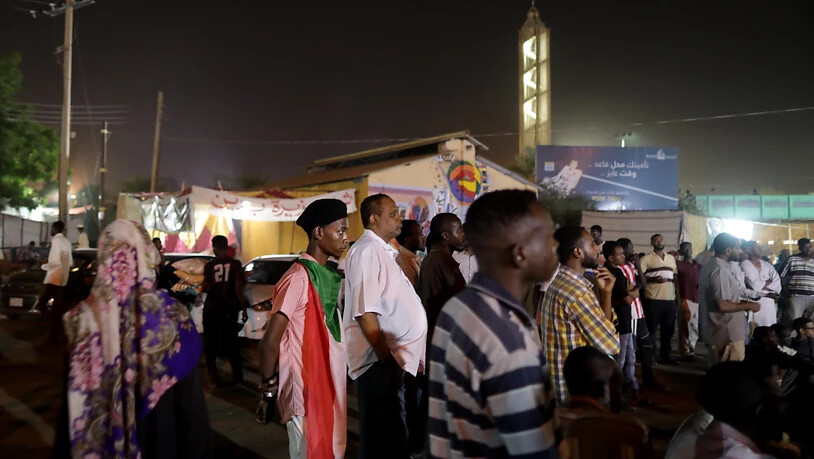 Im Sudan soll es in der kommenden Woche stille Proteste gegen die stockenden Verhandlungen der Opposition mit dem Militärrat geben. (Archivbild)