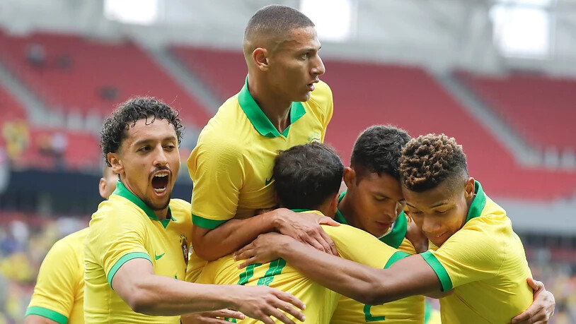 Die Brasilianer bejubeln einen der sieben Treffer gegen Honduras