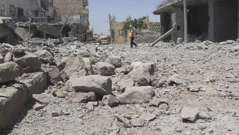 Das Dorf Ehsim in Idlib nach einem syrischen Angriff am 3. Juni. (Archivbild)