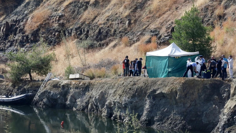 Der Baggersee in der Nähe der Stadt Xiliatos auf Zypern, in dem das sechsjährige Mädchen gefunden wurde.