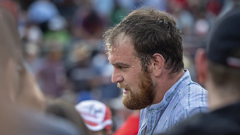 Matthias Aeschbacher ist vom fast zwölf Minuten dauernden Schlussgang ein bisschen gezeichnet