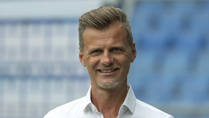 FCSG-Sportchef Alain Sutter freut sich über die Verpflichtung von Mittelfeldspieler Lukas Görtler