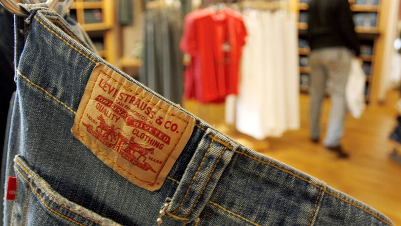 Der kürzliche Börsengang des Jeans-Herstellers Levi Strauss schmälerte den Gewinn im zweiten Quartal gehörig. (Symbolbild)