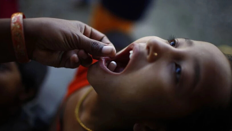 Nepalesisches Waisenkind mit HIV. Das Ziel der Uno, bis 2018 nur noch 40'000 neu mit Aids infizierte Kinder und Jugendliche zu registrieren, wurde weit verfehlt: Es waren vier Mal so viele. (Archivbild)