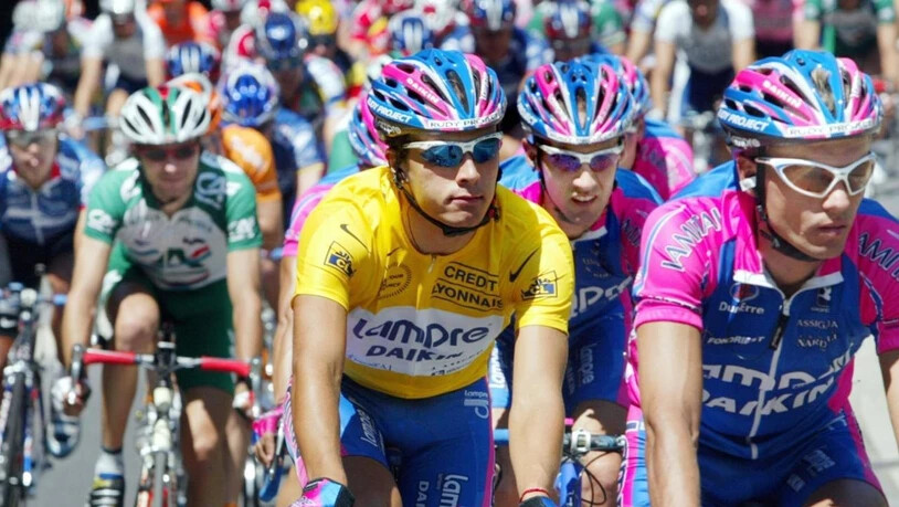 Schöne Erinnerungen: Der neue Schweizer Strassen-Assistenztrainer Rubens Bertogliati fuhr an der Tour de France 2002 zwei Tage im Maillot jaune