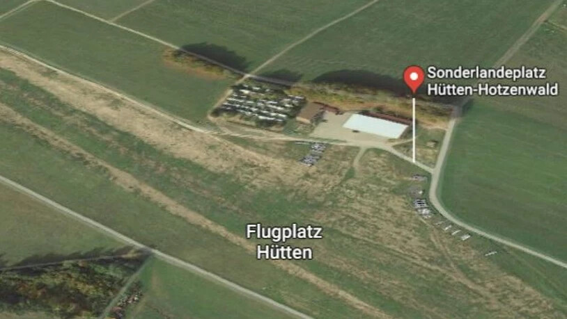 Flugplatz Hütten nahe der Grenze zur Schweiz: Hier war der später verunglückte Segelflieder gestartet.
