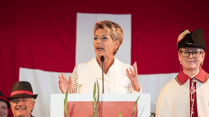 Justizministerin Karin Keller-Sutter hält in Rorschach SG ihre erste Bundesfeier-Ansprache als Bundesrätin.