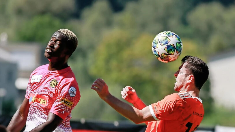 Zeigte eine tolle Leistung: Daniel Feldmann (rechts) im Kopfballduell.