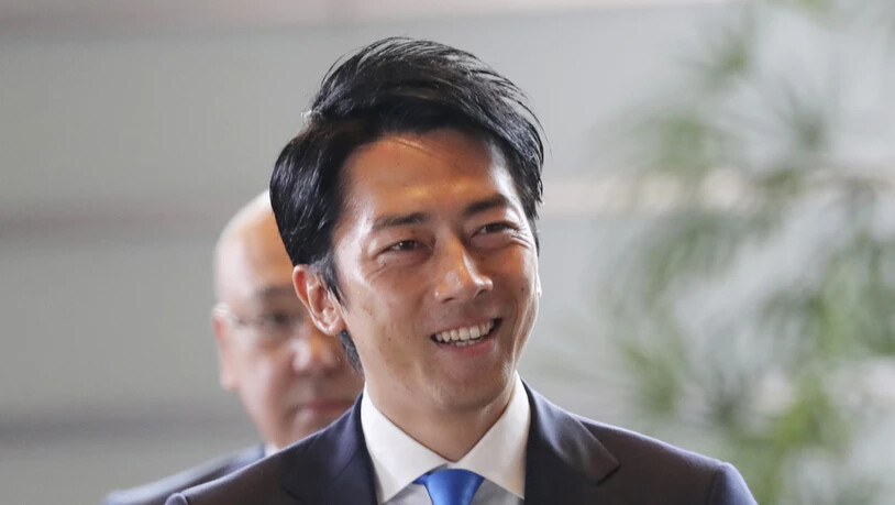 Shinjiro Koizumi, der 38-jährige Sohn des im Volk sehr beliebten ehemaligen japanischen Regierungschefs Junichiro Koizumi ist ab sofort Umweltminister.
