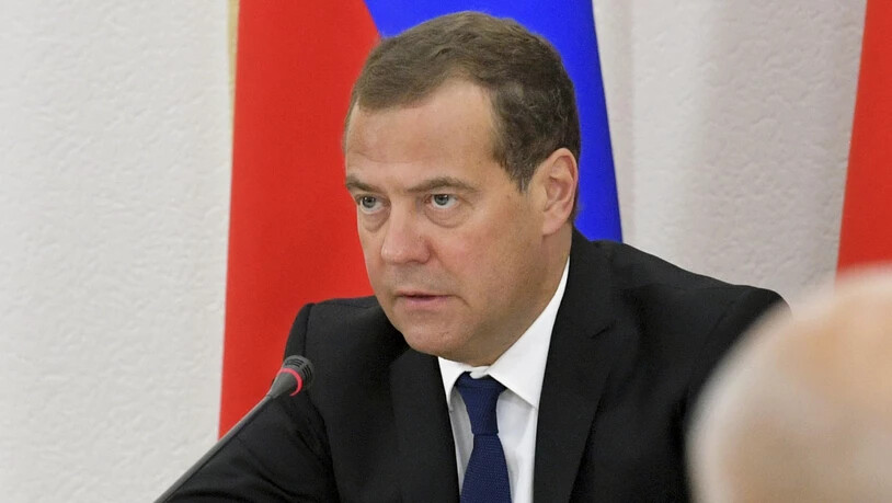 Der russische Regierungschef Dmitri Medwedew hat das Klimaschutzabkommen von Paris unterzeichnet. Russland werde die Luftverschmutzung reduzieren und Wälder aufforsten, sagte er. (Archivbild)