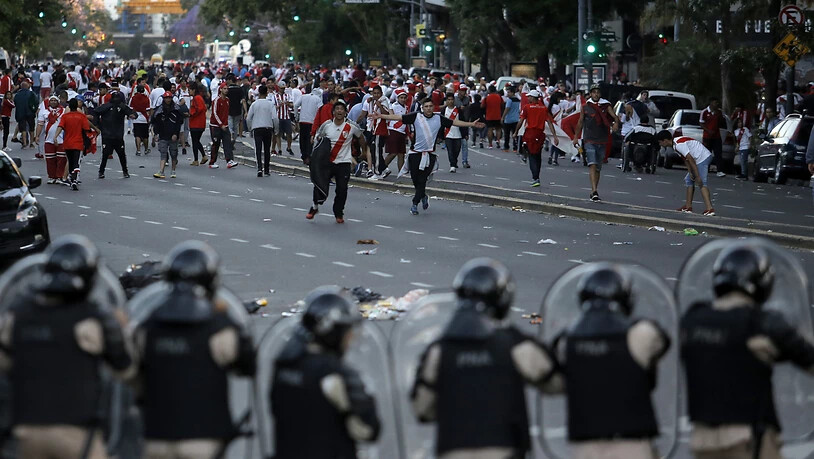 Ausnahmezustand: Duelle zwischen den verfeindeten Stadtrivalen River Plate und Boca Juniors erfordern ein grosses Polizeiaufgebot