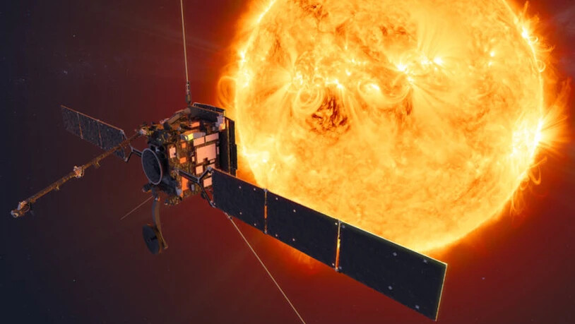 Der Solar Orbiter soll die Sonnenphysik studieren. Mit an Bord ist ein Röntgenteleskop der Fachhochschule Nordwestschweiz. (Künstlerische Darstellung)