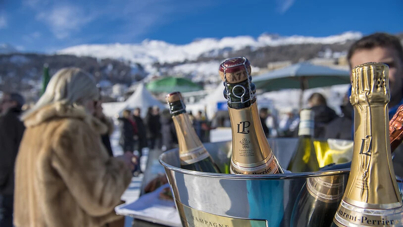 Da knallen die Champagnerkorken: die Schweizer bleiben beim Vermögen an der Spitze (Symbolbild).