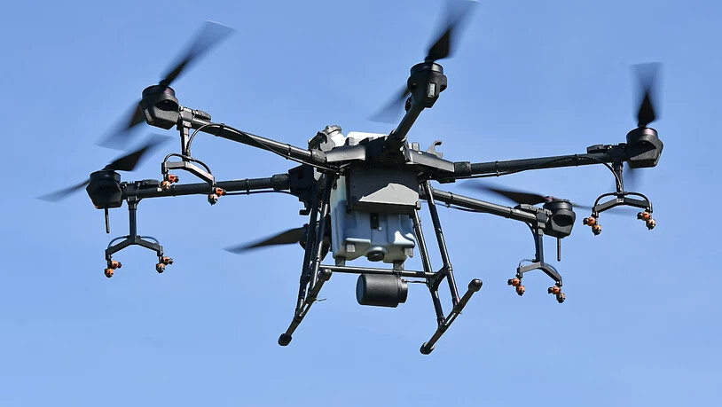 Immer mehr Drohnen surren über dem Alpstein. Jetzt will die Appenzell Innerrhoder Regierung die Fluggeräte verbieten (Archivbild).