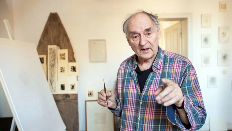 Harald Naegeli, bekannt als "Sprayer von Zürich", hier ins einem Atelier in Düsseldorf, feiert am 4. Dezember 2019 den 80. Geburtstag. (Archiv)