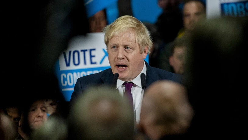 Wahlumfragen sehen ihn im Vorteil gegenüber der oppositionellen Labour-Partei: der britische Premierminister Boris Johnson von den Konservativen.