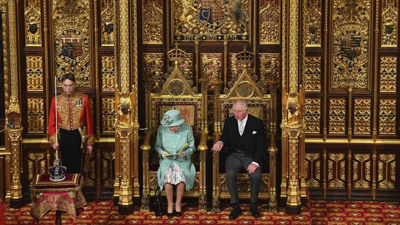 Königin Elizabeth II. hat in ihrer Thronrede den Brexit als oberstes Ziel der neuen Regierung von Premierminister Boris Johnson benannt.