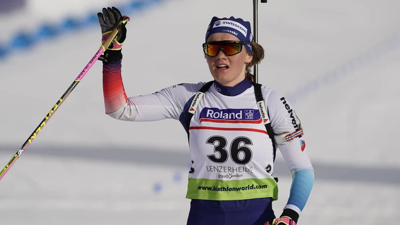 Lea Meier aus Stels jubelt beim Zieleinlauf - als Weltmeisterin.