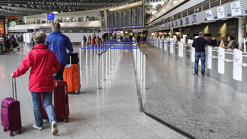 Frankfurter Flughafen: Mindestens 18 000 der rund 22 000 Beschäftigten gehen in die Kurzarbeit. (Archivbild)