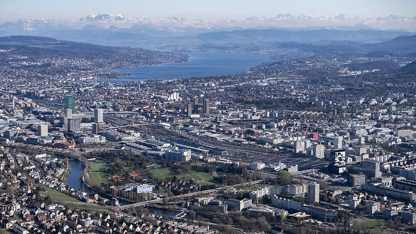 Die Agglomeration Zürich beherbergt einen Sechstel der Schweizer Arbeitsstätten.