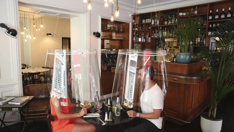 Nun ist der Besuch in Gruppen in Restaurants wieder erlaubt.