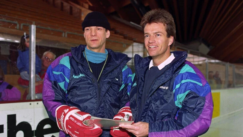 Die Rivalen John Slettvoll (links) und Bill Gilligan hier für einmal vereint in einem Training der Schweizer Nationalmannschaft 1992