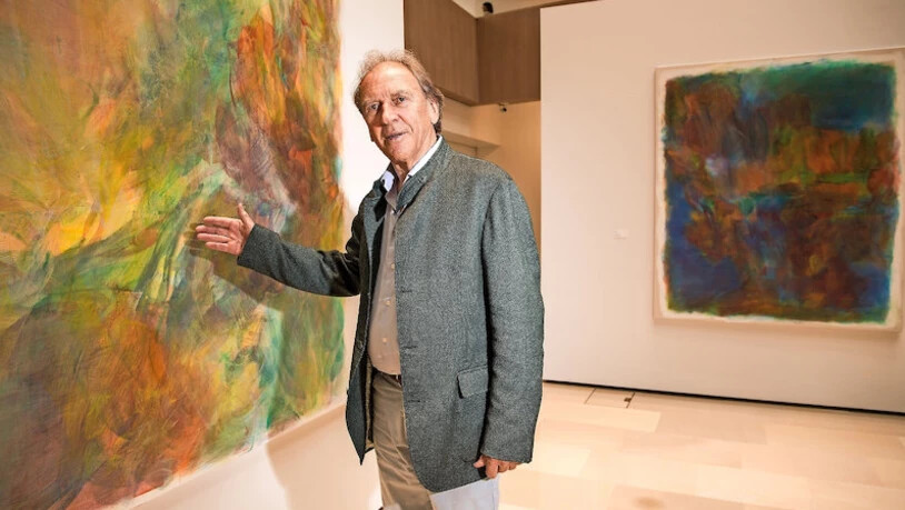 «Seelenlandschaften»: Hanspeter Münch erklärt anhand des Bildes mit dem Titel «Rheingold», wie er allein aus dem Setzen der Farbe die Aussage eines Gemäldes entwickelt.