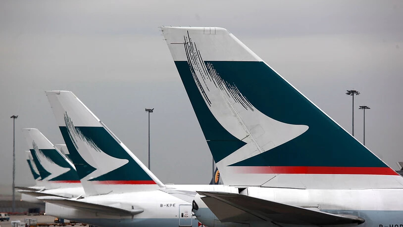 Hongkong will Fluggesellschaft Cathay Pacific mit Milliarden retten. (Archiv)