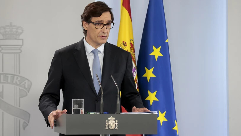 Salvador Illa, Gesundheitsminister von Spanien, spricht während einer Pressekonferenz. Foto: Moncloa/EUROPA PRESS/dpa