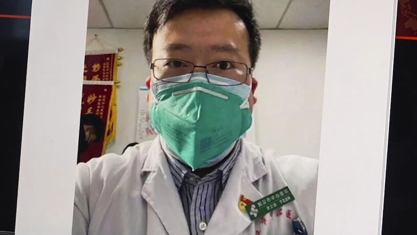 ARCHIV - Das Bild aus einem Video zeigt ein Selfie von Dr. Li Wenliang. Foto: -/APTN/dpa