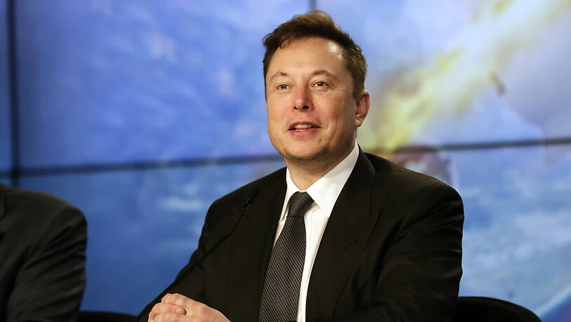 Elon Musk verschickt eine Motivations-Email an die Belegschaft, damit der Tesla-Konzern im zweiten Quartal doch noch die Gewinnschwelle erreichen kann. (Archivbild)