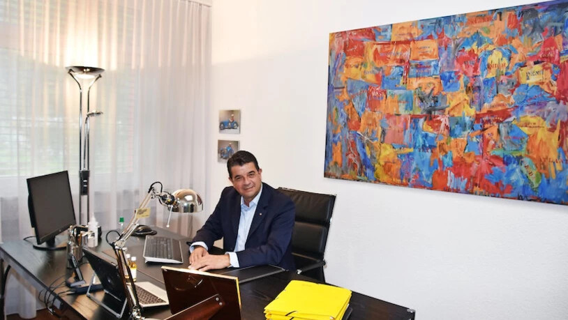 Nicht zu Hause: Yves J. Jordan arbeitete auch während der Coronakrise vom Büro aus. Bild: Pressebild