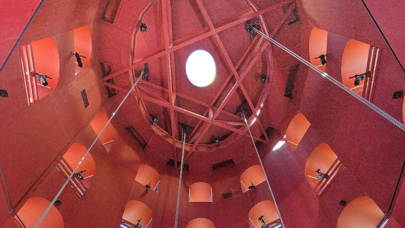 Drei weitere Jahre: Der Julierturm, welcher auf die internationale Tanzszene eine so grosse Anziehungskraft ausübt, kann theoretisch noch bis im August 2023 bespielt werden. Bild: Olivia Aebli-Item